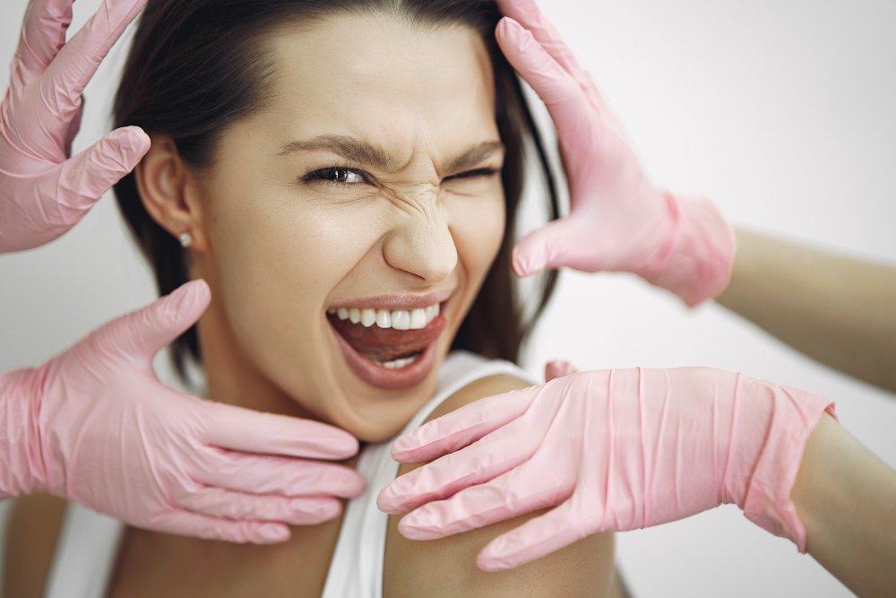 Anterior Aesthetic Restoration in Dentistry: Enhancing Your Smile Safely and Effectively